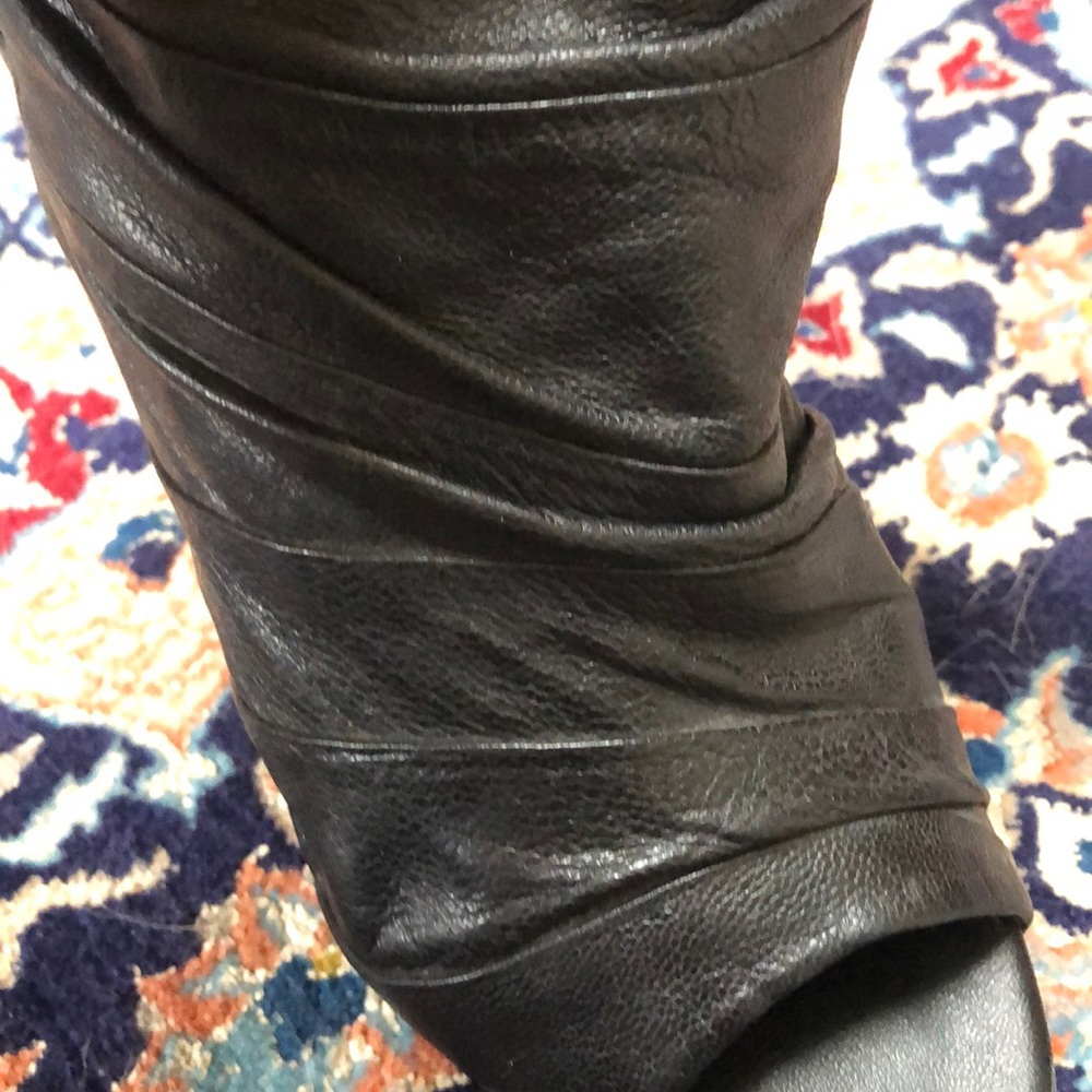 Gunmetal black draped leather open toe booties! - Picture 15 of 15